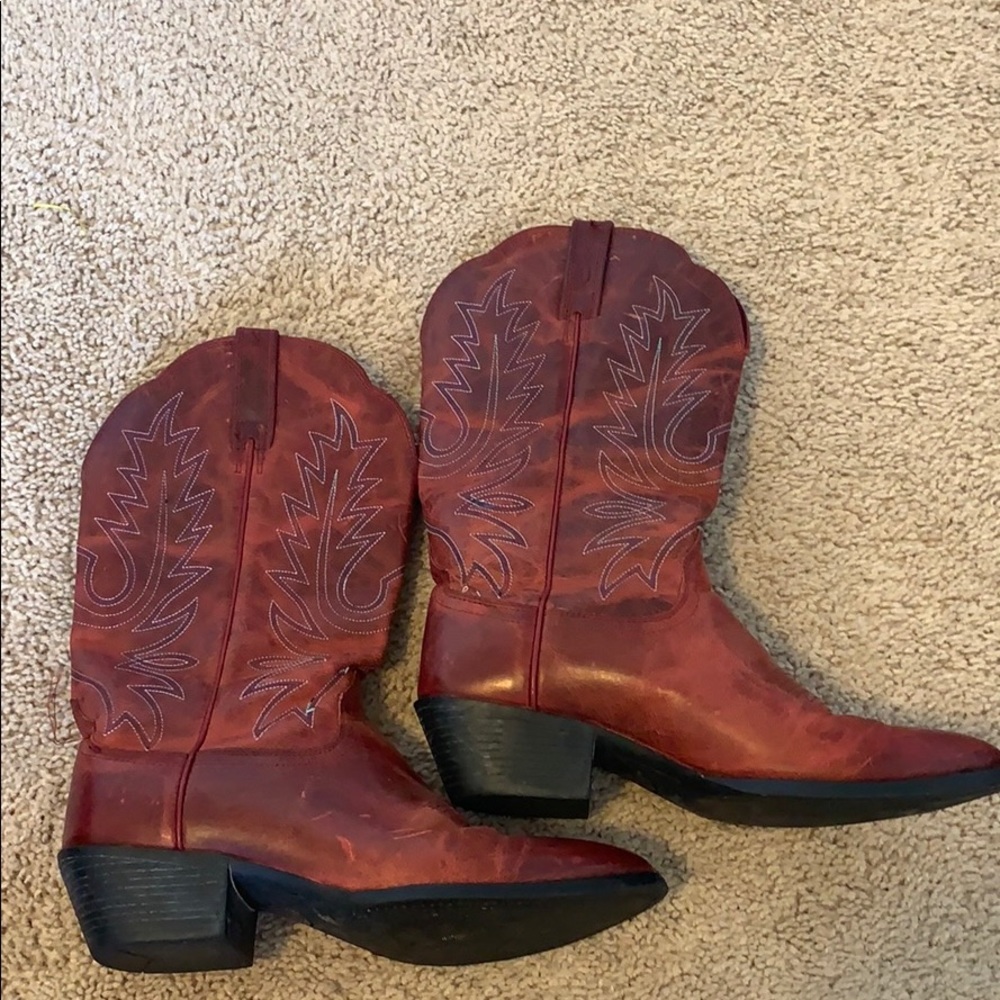 Red boots